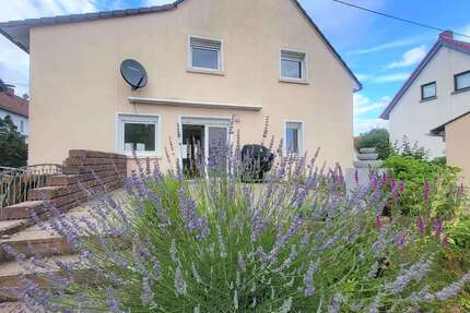 Haus Hofheim am Taunus - 4 Zimmer, 130 m&sup2;, 1.990&euro; | Angebot:27356589