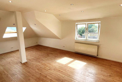 Einziehen & wohlfühlen: Komplett renovierte Wohnung ab sofort bez zimmer