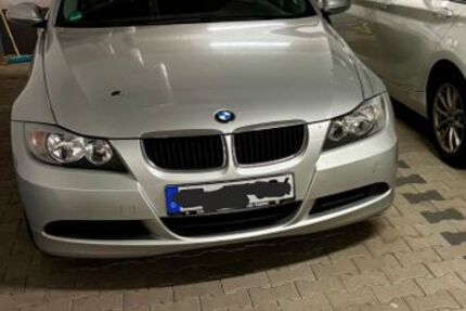BMW 318 153.000 km 4.500 &euro; Darmstadt 64295