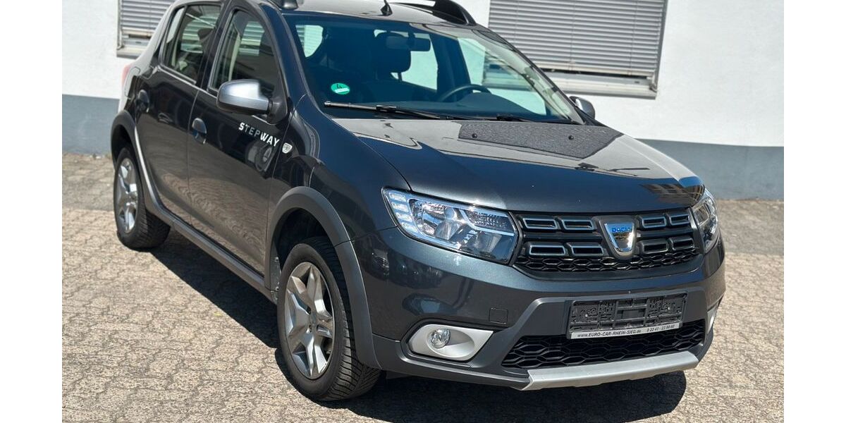 Dacia Sandero 37.000 km 11.500 &euro; Langen (Hessen) 63225