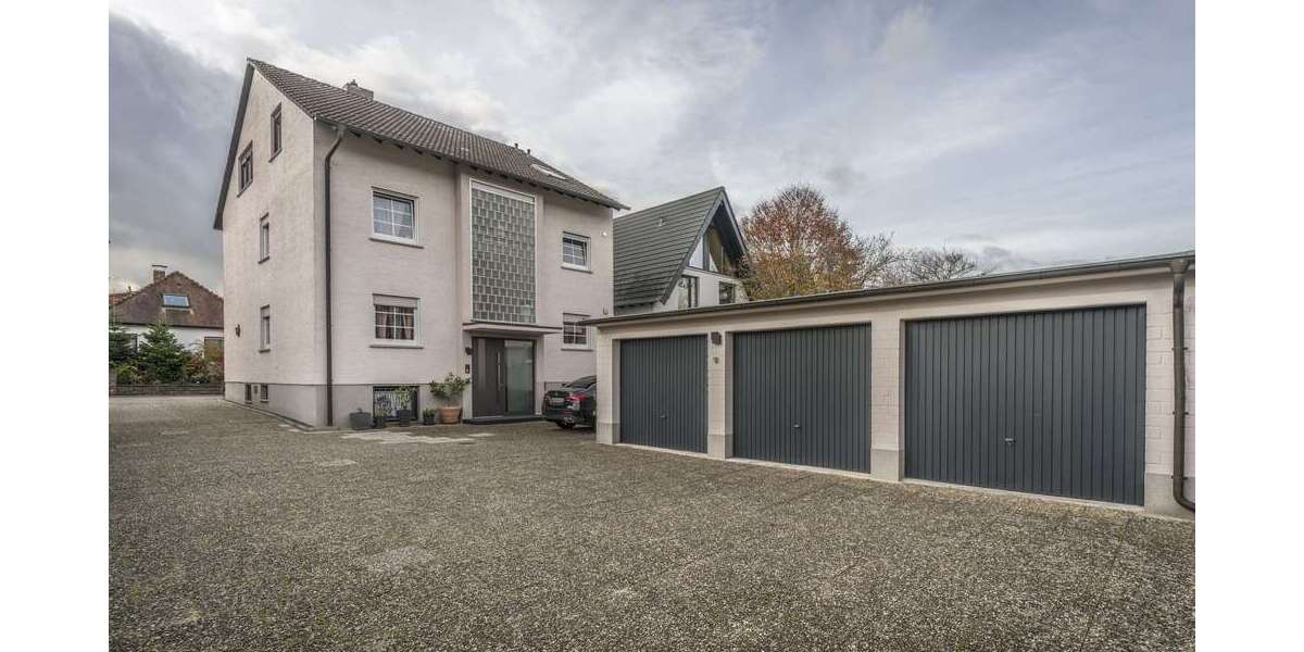 Haus zum Kaufen in Dietzenbach 980.000 € 252.43 m² 9 zimmer