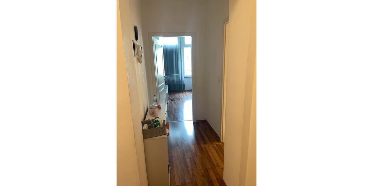 Etagenwohnung Frankfurt am Main Ostend - 2 Zimmer, 60 m&sup2;, 1.200&euro; | Angebot:25396541