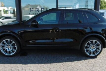 Porsche Cayenne 296.000 km 19.500 &euro; Gustavsburg 65462