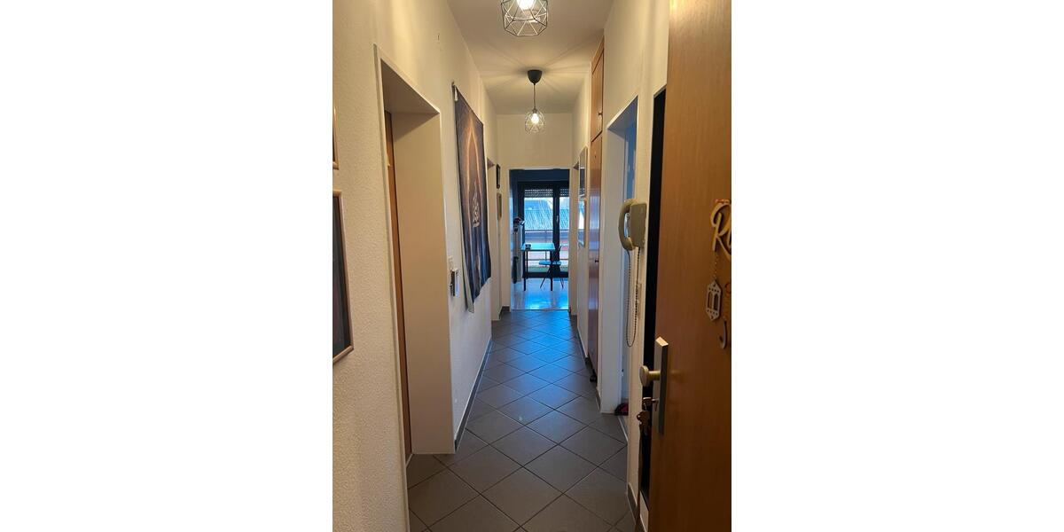 Dachgeschoßwohnung Hofheim am Taunus - 1 Zimmer, 12 m&sup2;, 390&euro; | Angebot:25362663