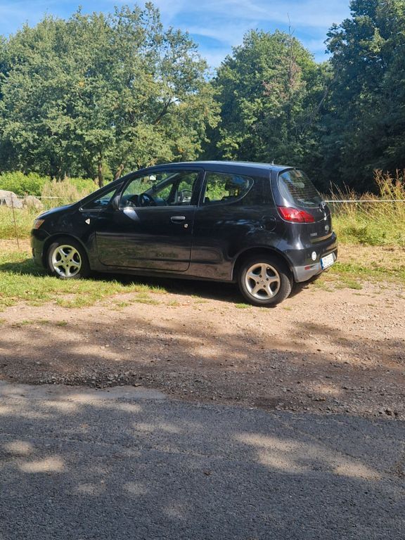 Mitsubishi Colt 61.000 km 3.450 € dreieich 63303