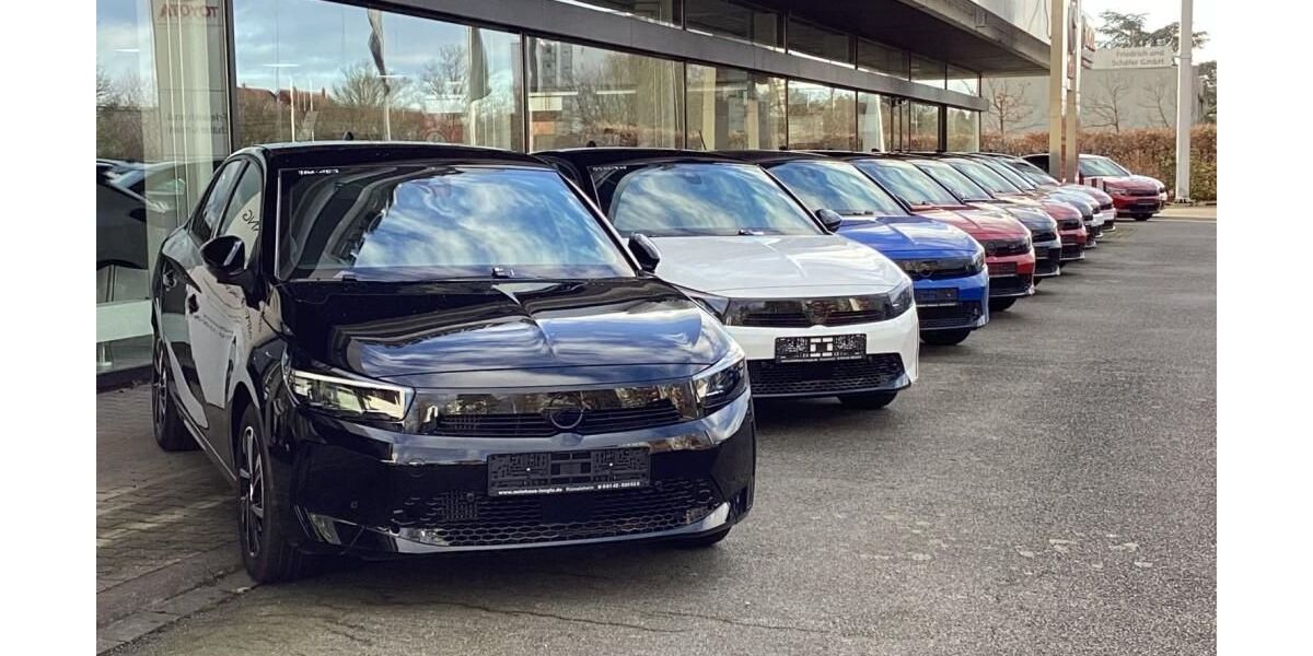 Opel Corsa 13.985 km 17.380 &euro; Rüsselsheim 65428