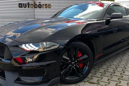 Ford Mustang 44.000 km 34.900 € Darmstadt 64295