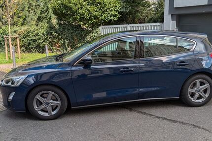 Ford Focus 92.919 km 15.500 &euro; Frankfurt am Main 60318