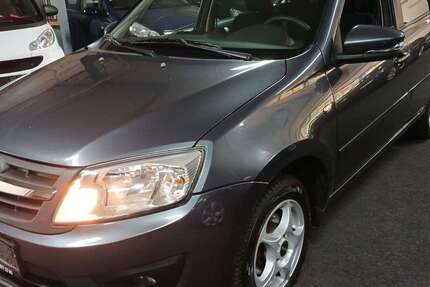 Lada Granta 82.000 km 5.450 € Rüsselsheim 65428