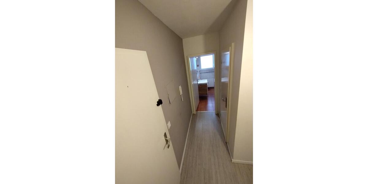 3-Zimmer-Wohnung Obertshausen ca. 80m² mit Balkon, EBK,Stellplatz 3 zimmer