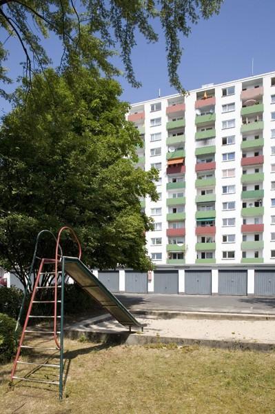 Gut geschnittene 2-Zimmerwohnung mit Balkon zimmer