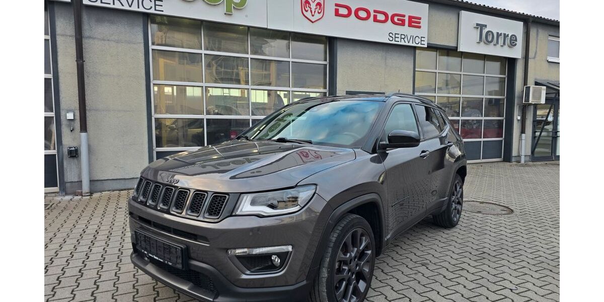 Jeep Compass 69.099 km 19.990 &euro; Bensheim 64625