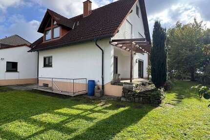 Haus zum Kaufen in Seligenstadt 825.000 € 212.27 m² 8 zimmer