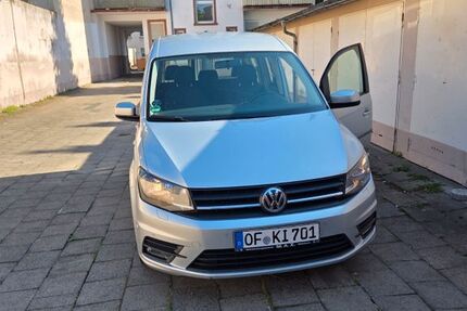 VW Caddy 235.700 km 9.450 &euro; Offenbach am Main 63067