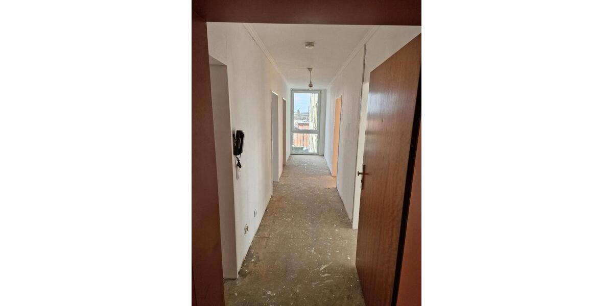Etagenwohnung Bischofsheim - 3 Zimmer, 72 m&sup2;, 187.000&euro; | Angebot:27143207