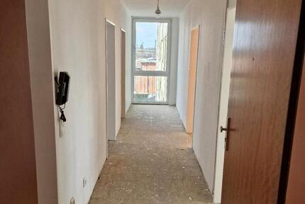 Wohnung Bischofsheim - 3 Zimmer, 72 m&sup2;, 187.000&euro; | Angebot:27143207