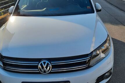 VW Tiguan 154.000 km 13.500 &euro; Bensheim 64625