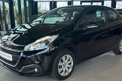 Peugeot 208 75.000 km 7.700 &euro; Dietzenbach 63128