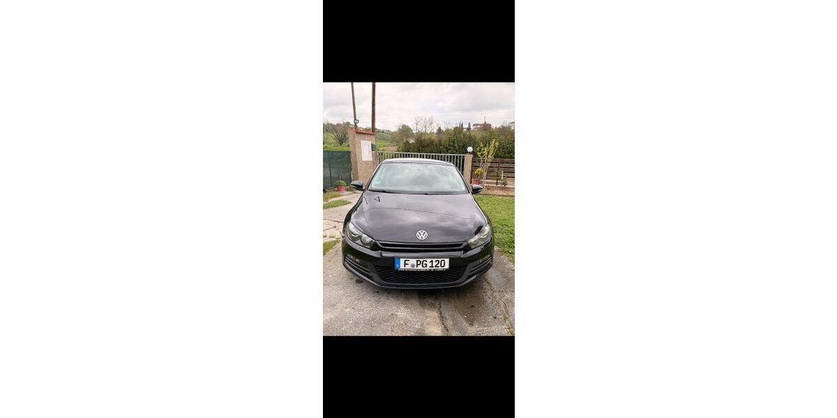 VW Scirocco 192.000 km 8.200 &euro; Frankfurt am Main 60326