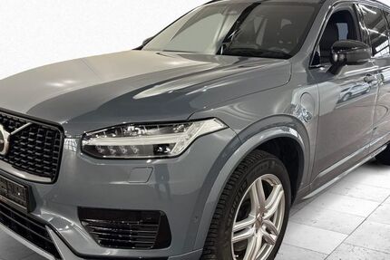 Volvo XC90 67.368 km 47.990 &euro; Frankfurt 60596