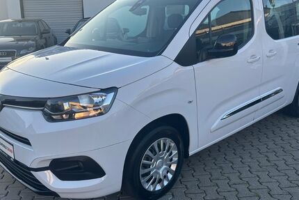 Toyota Proace City 38.500 km 21.390 &euro; Rüsselsheim 65428