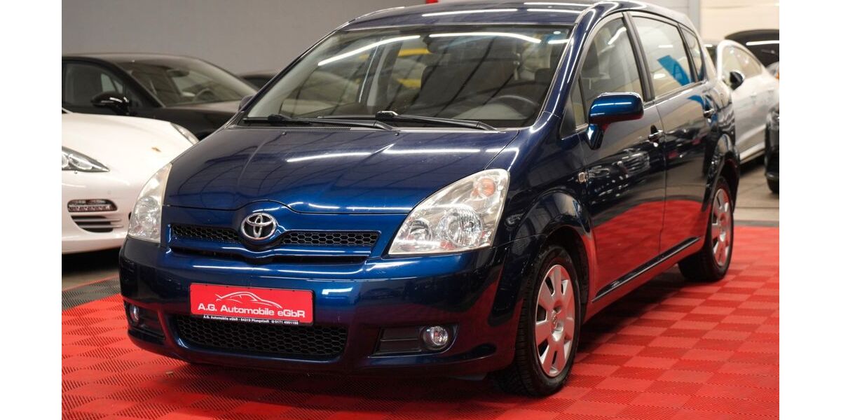 Toyota Corolla Verso 128.300 km 4.250 &euro; Pfungstadt 64319