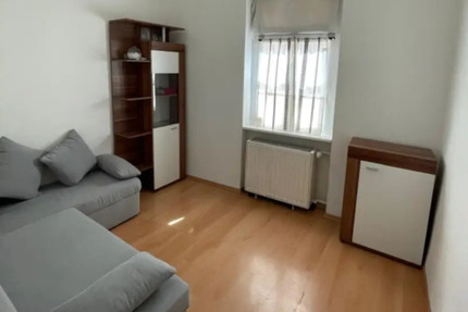 Wohnung Frankfurt am Main Niederrad - 1 Zimmer, 12 m&sup2;, 590&euro; | Angebot:25307551