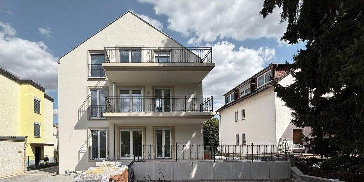 Etagenwohnung Offenbach am Main Bieberer Berg - 3 Zimmer, 117 m&sup2;, 1.872&euro; | Angebot:25302293