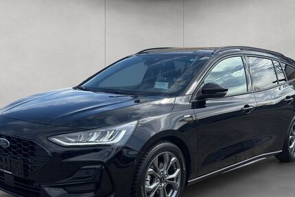 Ford Focus 13.632 km 23.550 &euro; Frankfurt 60386