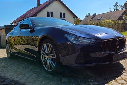Maserati Ghibli 219.500 km 16.999 &euro; Harxheim 55296