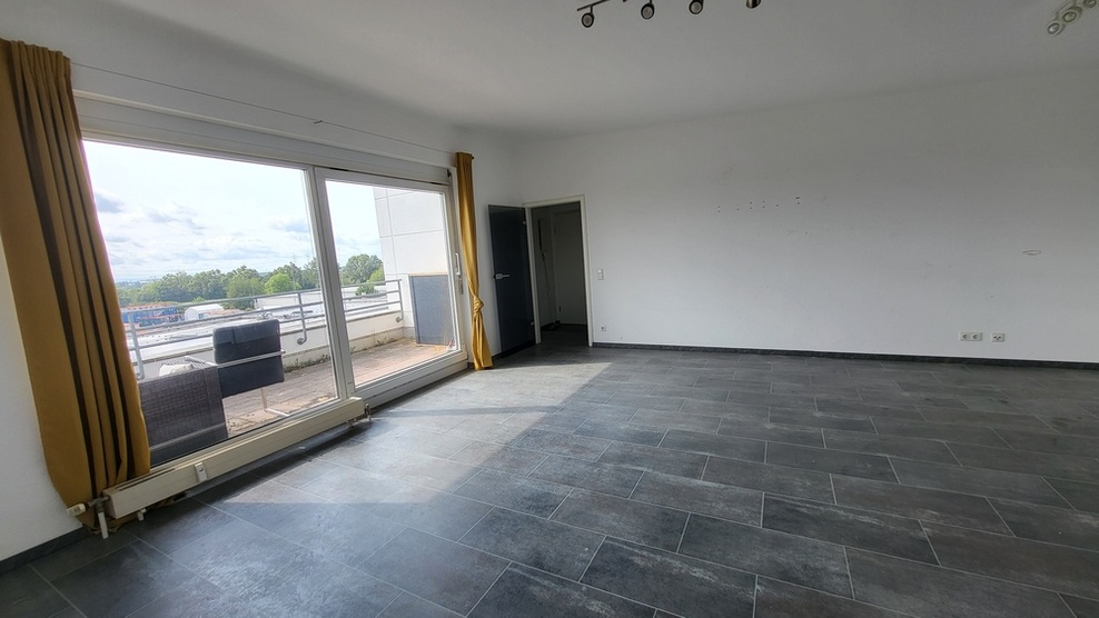 moderne Bürofläche mit wohnlichem Charakter - Balkon, Küche, Bad und Sauna ca. 96 m² zimmer