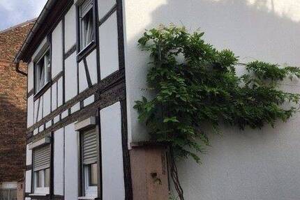Haus Offenbach / Bürgel Offenbach am Main - 6 Zimmer, 142 m&sup2;, 2.500&euro; | Angebot:26833480
