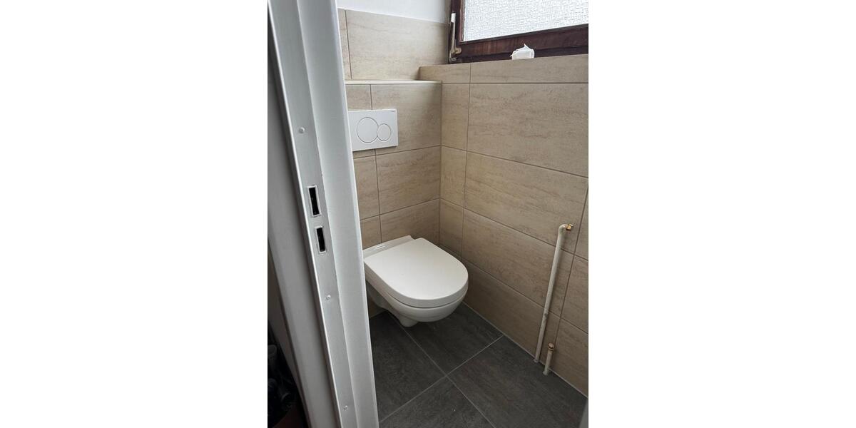 Dachgeschoßwohnung Darmstadt Bessungen - 4 Zimmer, 110 m&sup2;, 1.700&euro; | Angebot:24827367