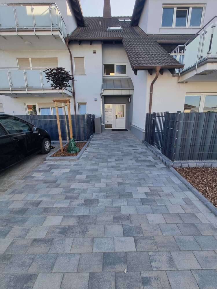 Haus zum Kaufen in Frankfurt 6.692.500 € 2677 m²