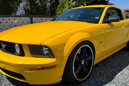 Ford Mustang 41.905 km 19.800 &euro; Seeheim-Jugenheim 64342