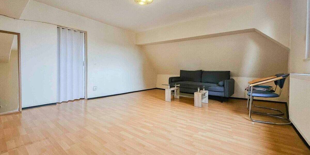 Mehrfamilienhaus, Wohnhaus Groß-Zimmern Zimmern - 9 Zimmer, 190 m&sup2;, 349.000&euro; | Angebot:26156412