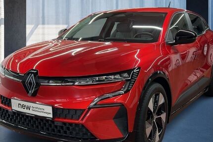 Renault Megane E-TECH 44.822 km 25.890 &euro; Frankfurt / Main 60314