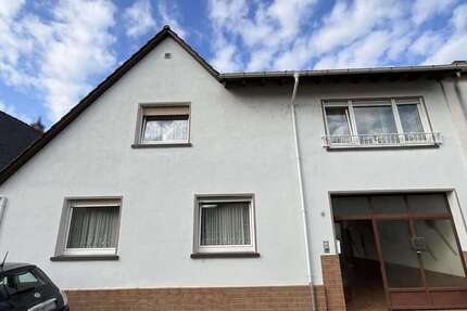 Haus zum Kaufen in Bürstadt 329.000 € 151.12 m² 6 zimmer