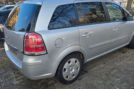 Opel Zafira 251.914 km 1.750 &euro; Frankfurt am Main 60435