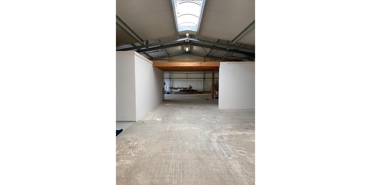 GewerbehalleLagerhalle zu vermieten zimmer