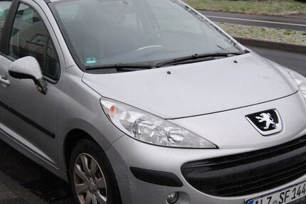 Peugeot 207 115.980 km 2.480 &euro; Dreieich 63303