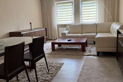 Wohnung Frankfurt/Main Main - 2 Zimmer, 84 m&sup2;, 750&euro; | Angebot:26438188