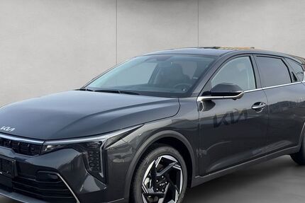 Kia K4 2.500 km 33.390 &euro; Frankfurt am Main 60386