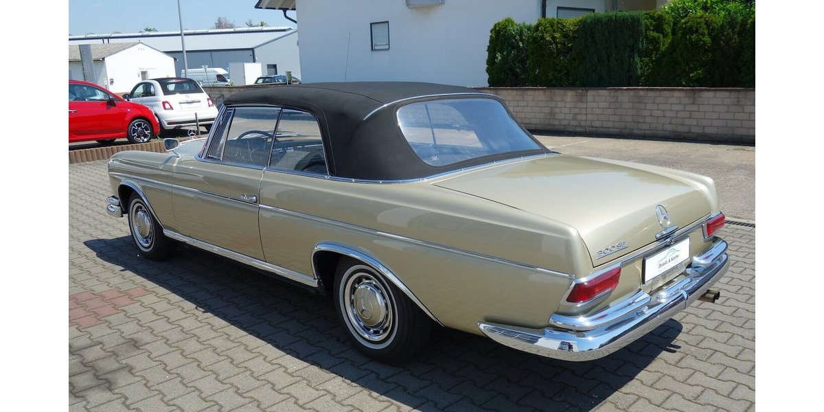 Mercedes-Benz 300 SE Cabriolet Top Original mit 58000 Km 58.000 km 179.000 &euro; Rodgau 63110