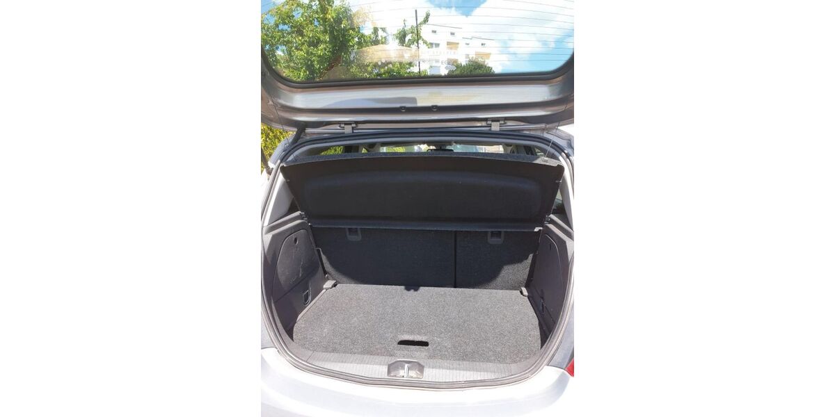 Opel Corsa 137.000 km 3.850 &euro; Rodgau 63110