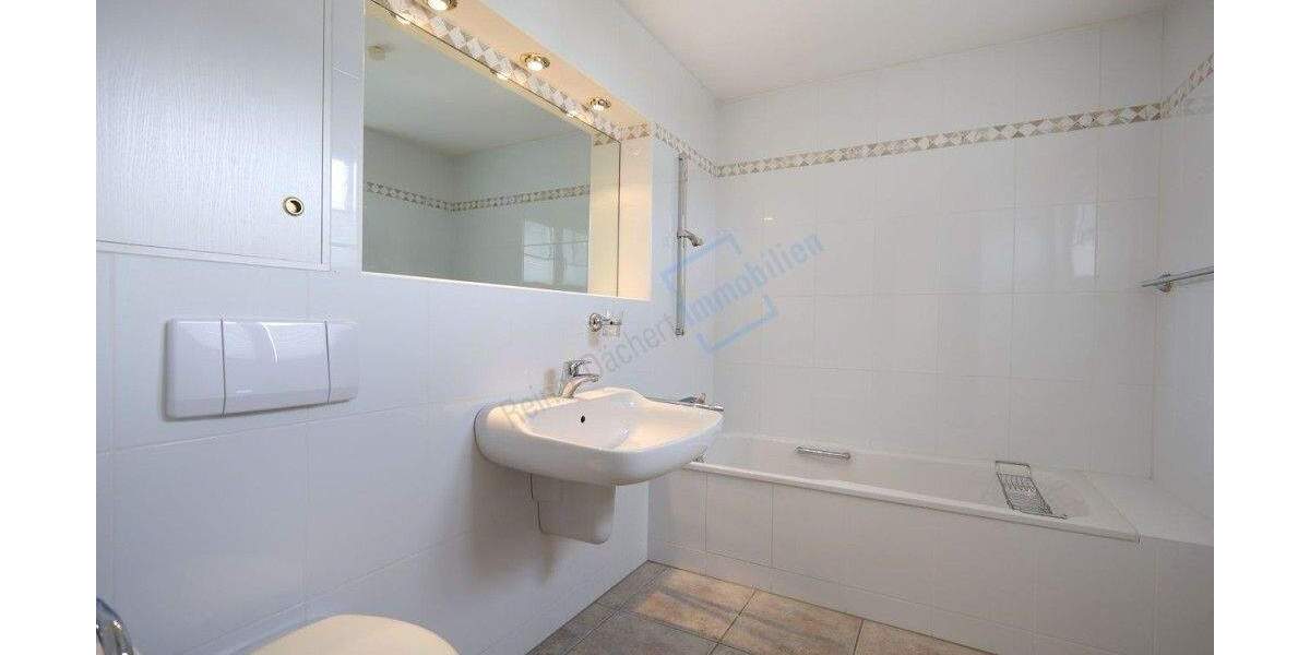 Mehrfamilienhaus, Wohnhaus Darmstadt Eberstadt - 7 Zimmer, 237 m&sup2;, 1.050.000&euro; | Angebot:25845338