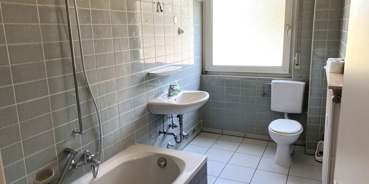 Attraktives großzügiges Zweifamilienhaus im Bauhausstil in Darmstadt-Arheilgen - Zweifamilienhaus Darmstadt-Arheilgen Darmstadt/Vororte | Angebot:25099546