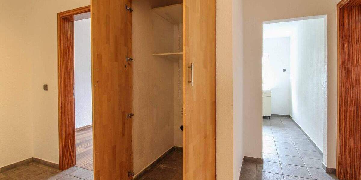 gepflegte 3 Zimmer Wohnung mit Balkon und Garage 3 zimmer