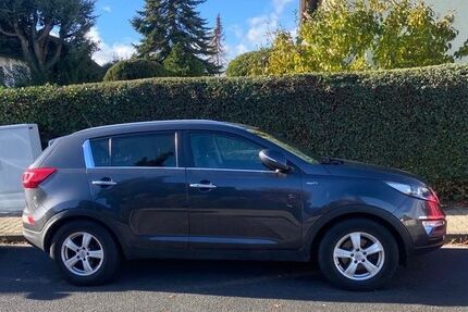 Kia Sportage 197.000 km 8.500 € Frankfurt 60599