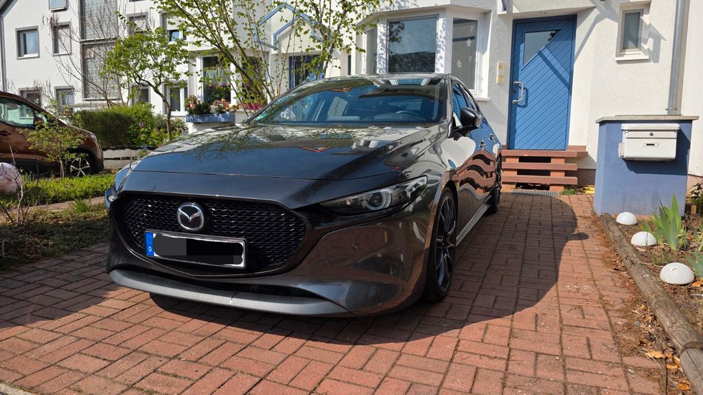 Mazda 3 74.000 km 17.950 &euro; Mörfelden-Walldorf 64546